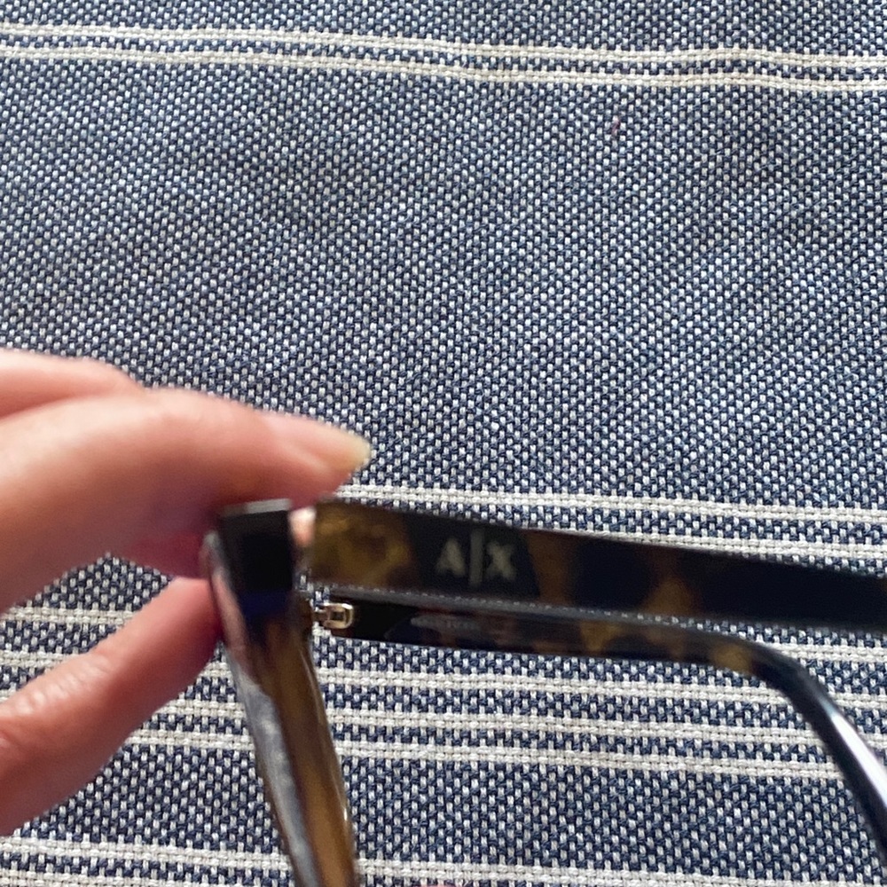 Frames - Armani - image 5